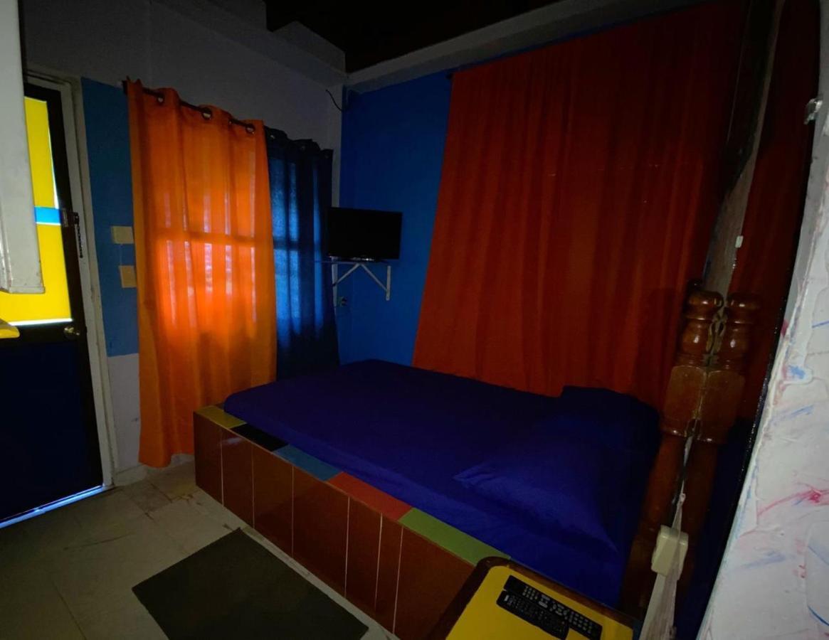Yellow Moon Guesthouse & Apartments San Andrés Exterior photo
