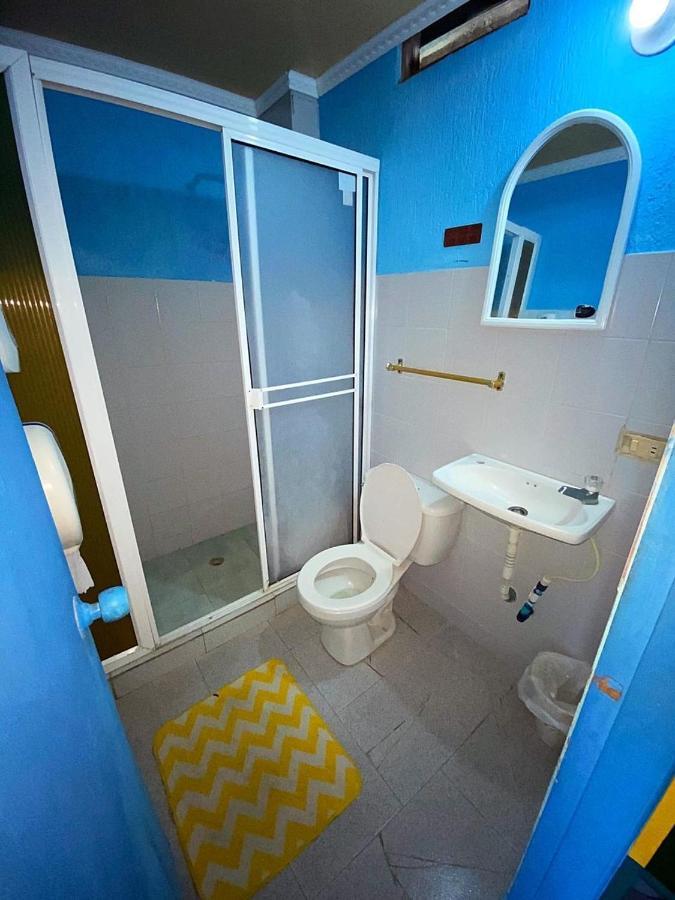 Yellow Moon Guesthouse & Apartments San Andrés Exterior photo