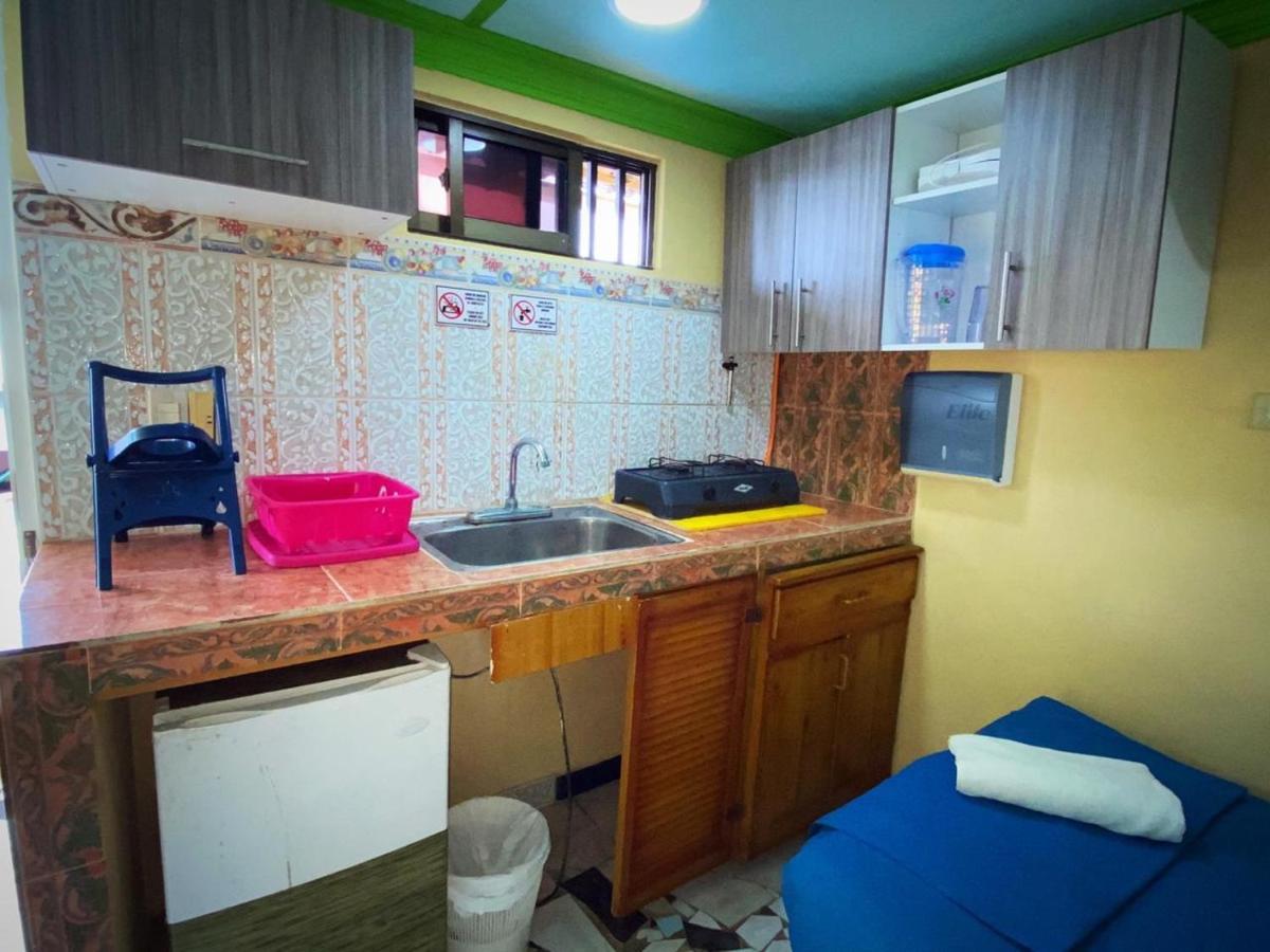 Yellow Moon Guesthouse & Apartments San Andrés Exterior photo