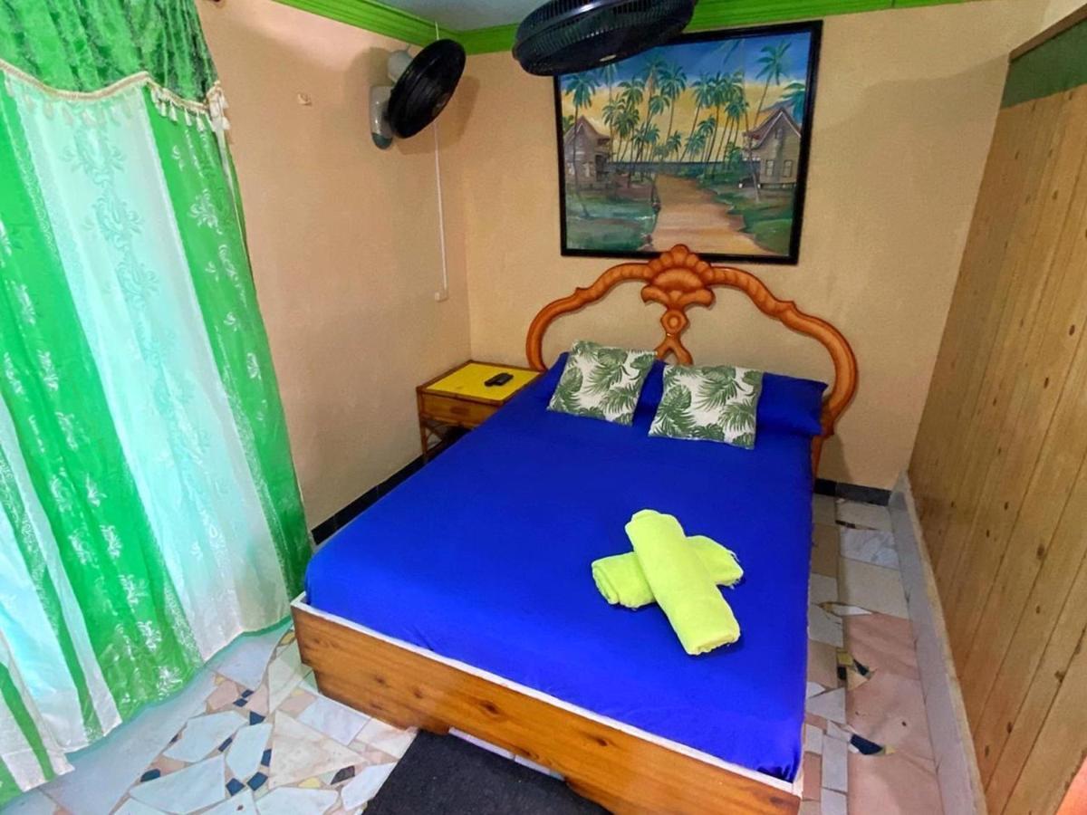 Yellow Moon Guesthouse & Apartments San Andrés Exterior photo