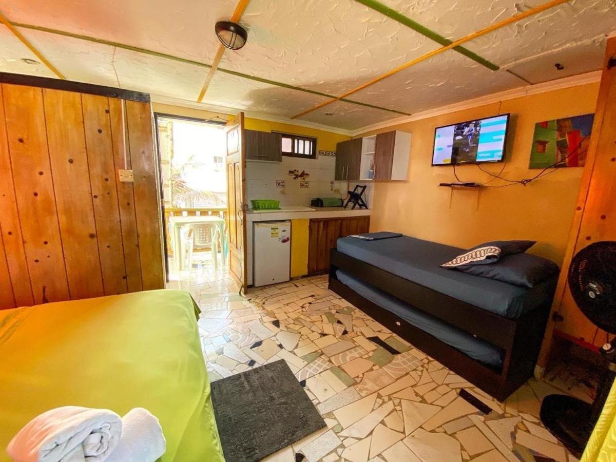 Yellow Moon Guesthouse & Apartments San Andrés Exterior photo